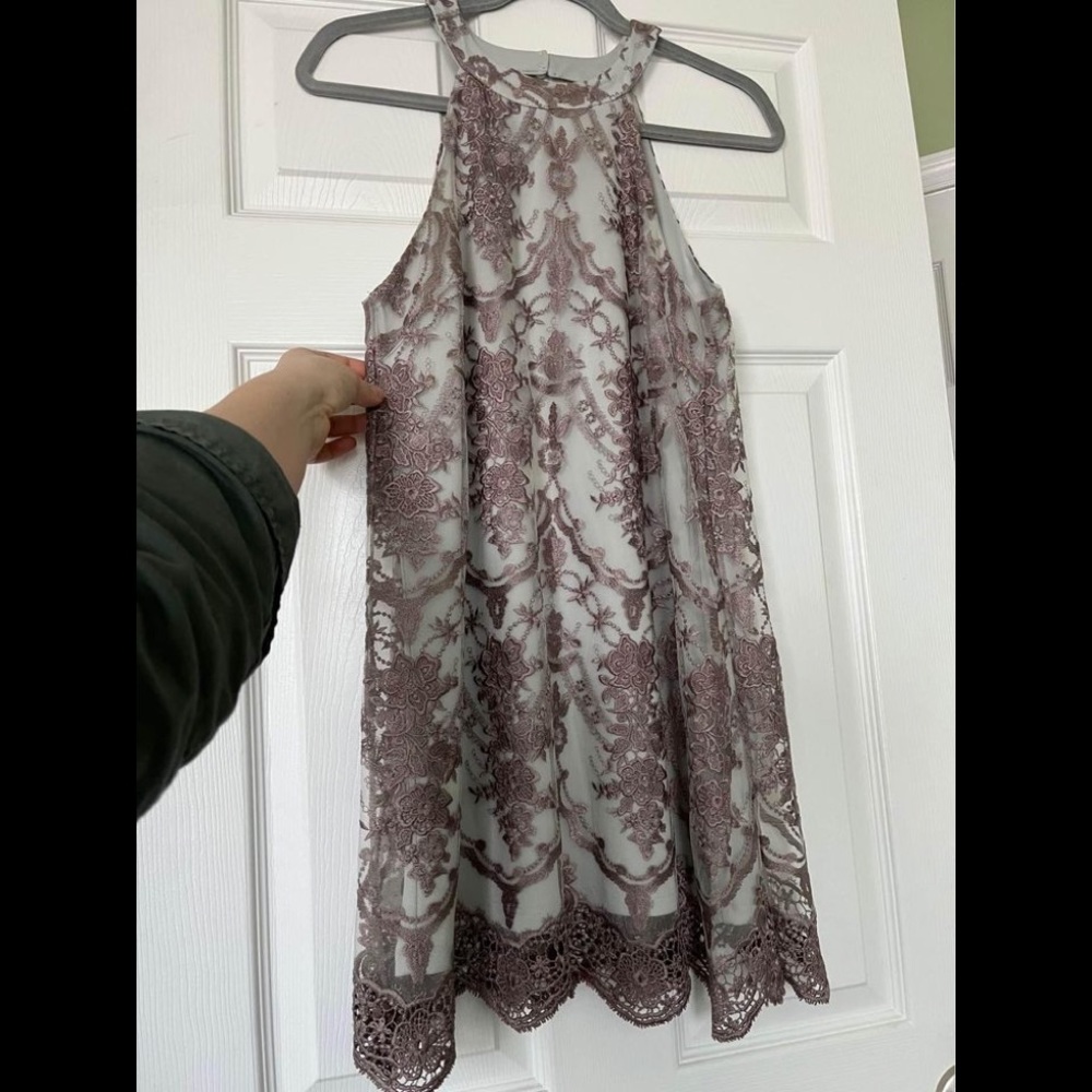 🌼ALTAR’D STATE LACE PARTY DRESS🌼